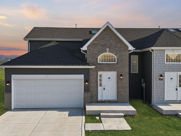 3021 W 82nd Place, Merrillville, IN 46410