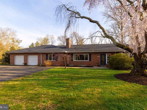 6254 W VALLEY GREEN ROAD, FLOURTOWN, PA 19031