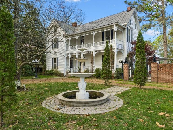 728 S Spring St, Manchester, TN 37355