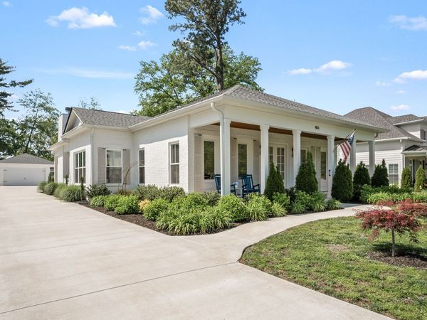 406 Minerva Dr, Murfreesboro, TN 37130