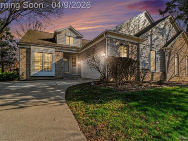 39700 Muirfield Lane, Northville Twp, MI 48168