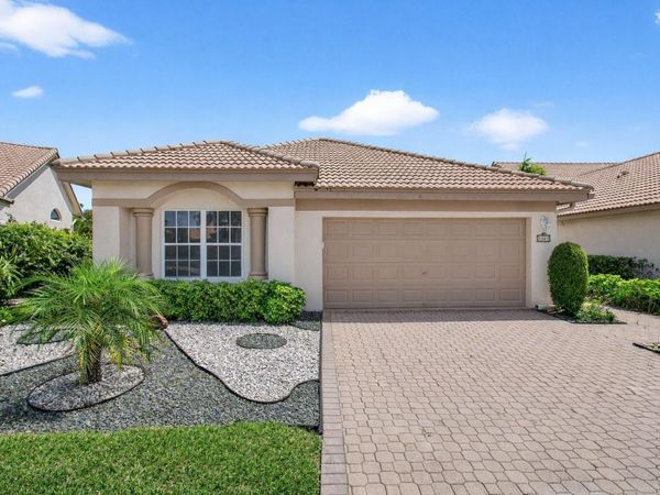 8864 Shoal Creek Lane, Boynton Beach, FL 33472