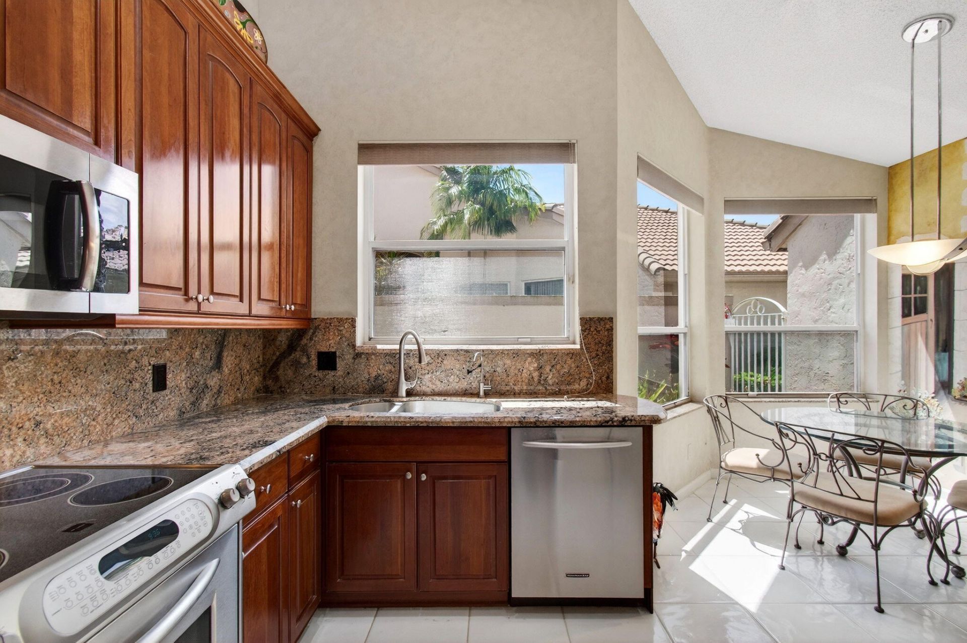 8864 Shoal Creek Lane, Boynton Beach, FL 33472 Photo