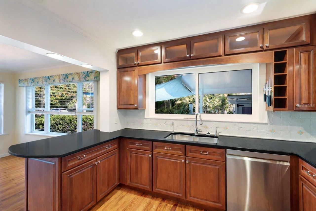 104 24th Street Nw, Bradenton, FL 34205 Photo