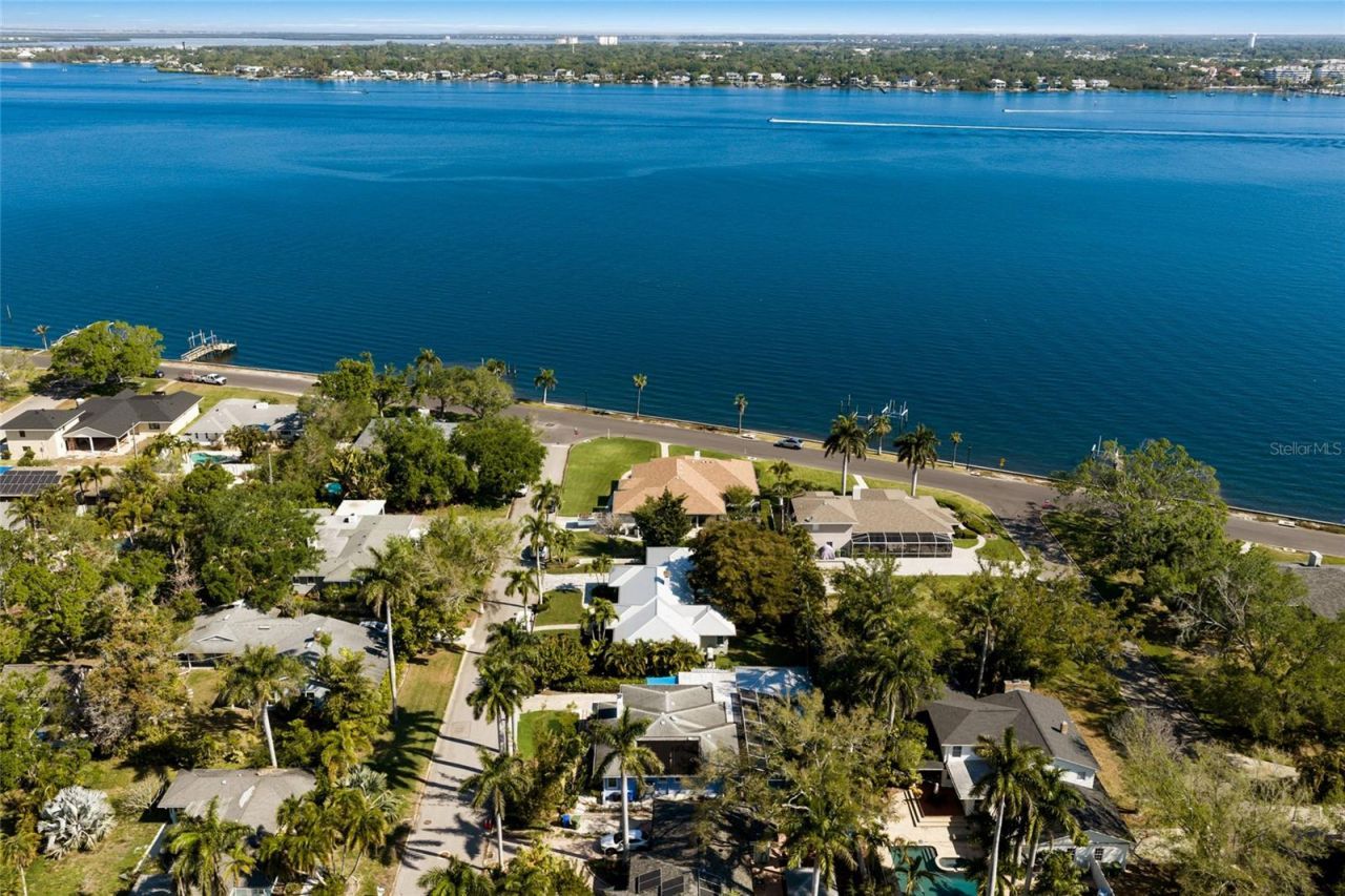 104 24th Street Nw, Bradenton, FL 34205 Photo