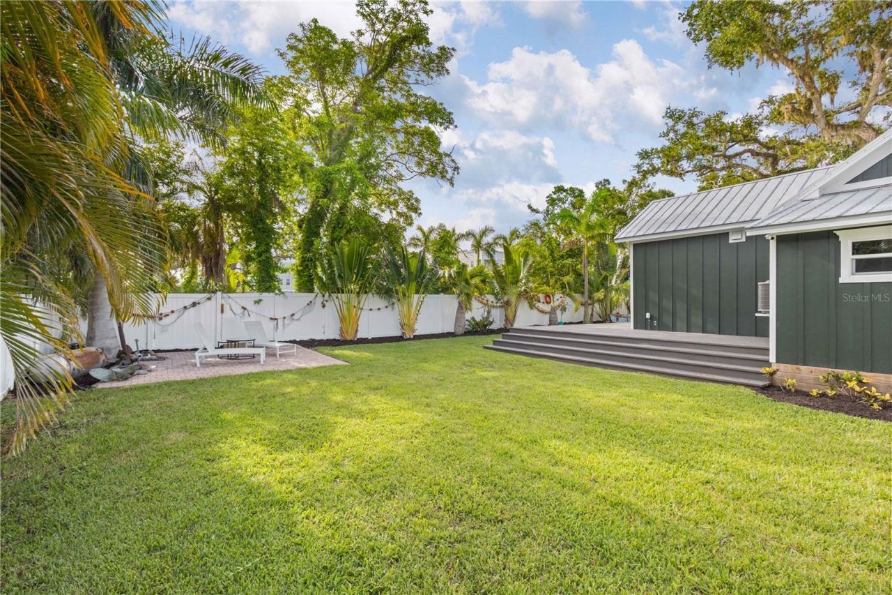 217 9th Street E, Bradenton, FL 34208 Photo