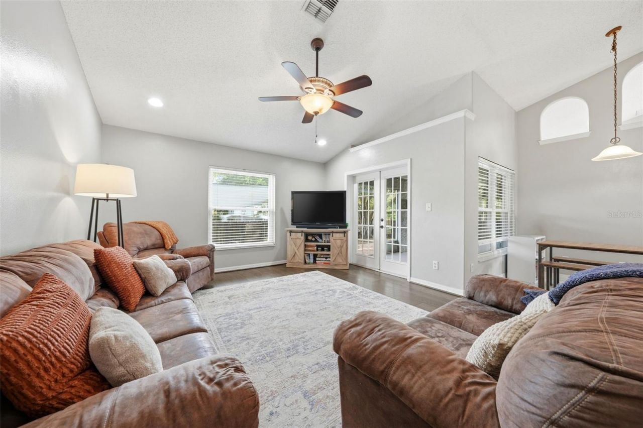 2505 Carmel Lane, Eustis, FL 32726 Photo