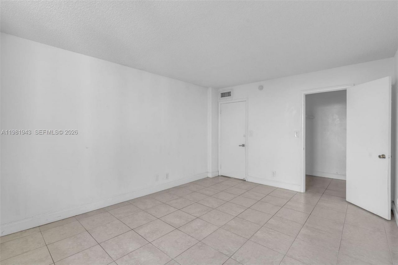 9001 SW 77th Ave , Unit C805, Miami, FL 33156 Photo