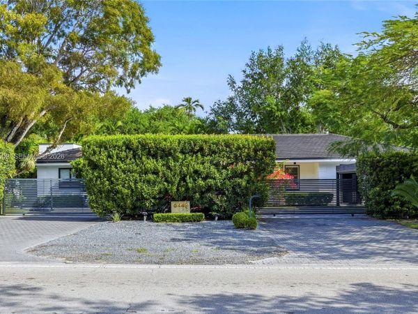 6449 SW 56th St , South Miami, FL 33155