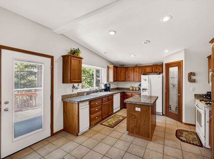 4256 - #6 Highway 147, Lake Almanor, CA 00000 Photo