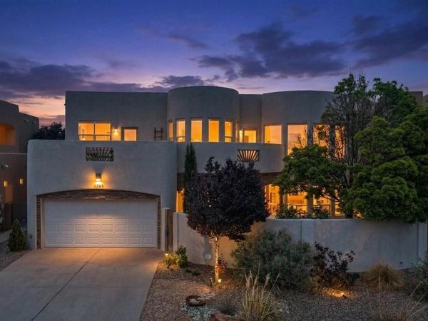 1385 Wilkes Way SE, Rio Rancho, NM 87124