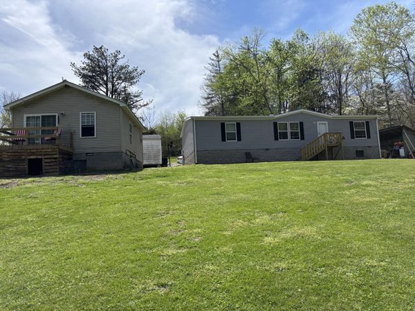 1417 Coolidge Rd, Lafayette, TN 37083