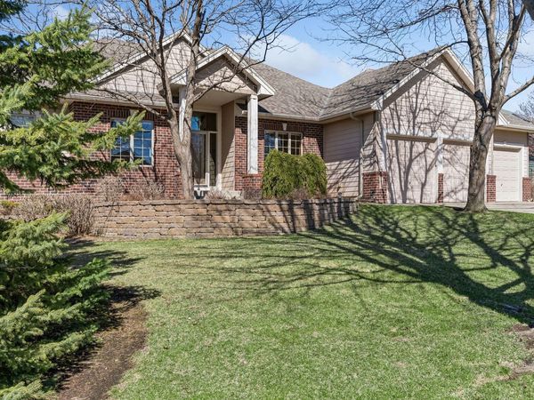 1809 Legacy Drive, Faribault, MN 55021