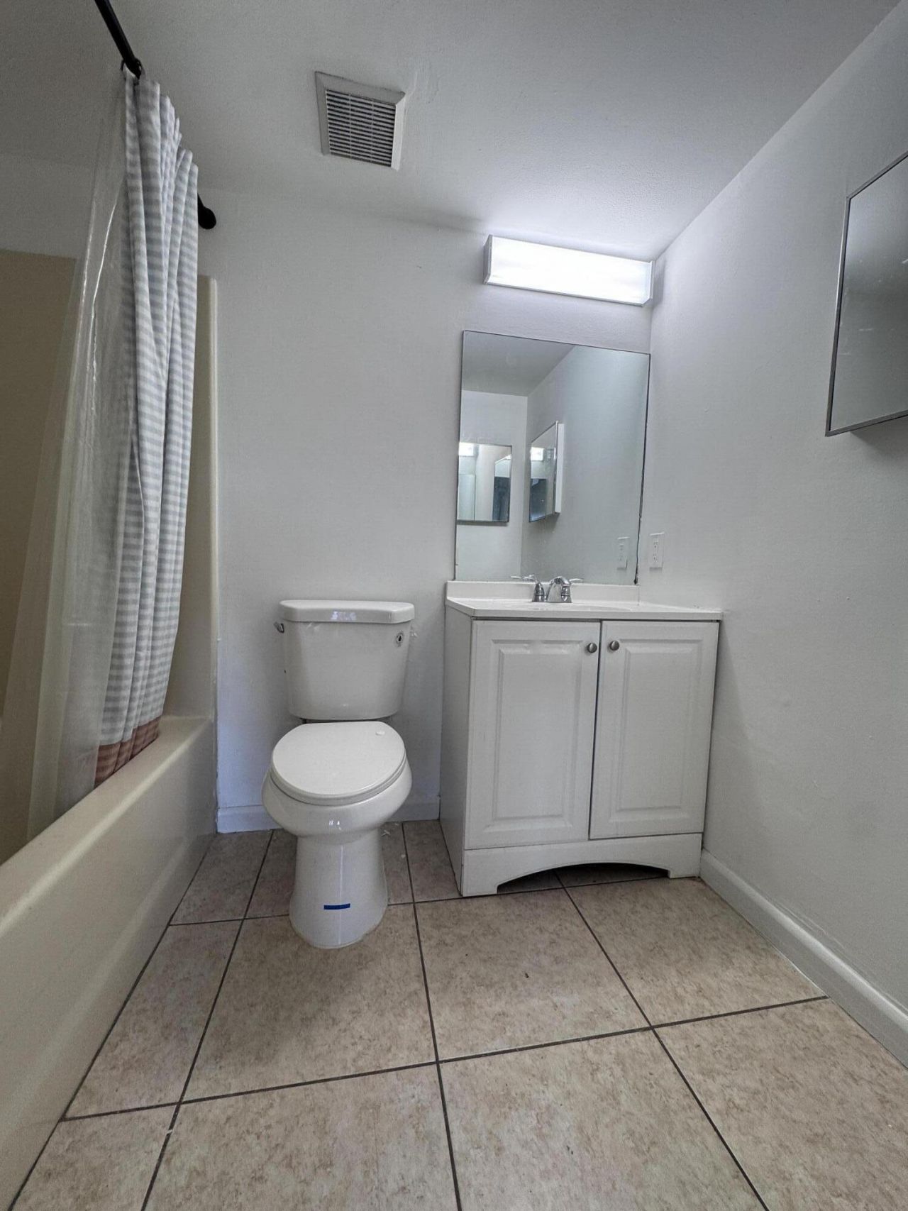 3700 N 56th Avenue, Unit 1033, Hollywood, FL 33021 Photo