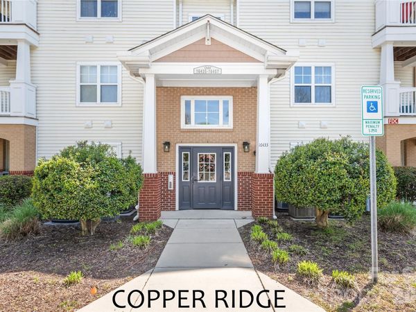 16439 Golden River Lane, Charlotte, NC 28277