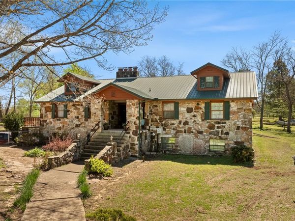 5494 East Street, Everton, AR 72633