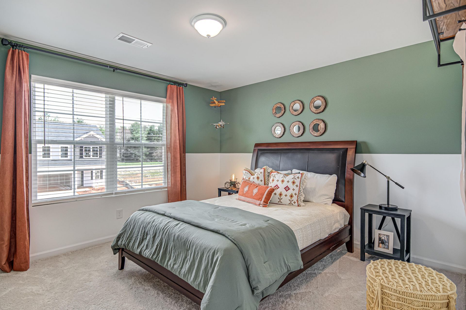 2241 Clarabelle Lane Photo 18