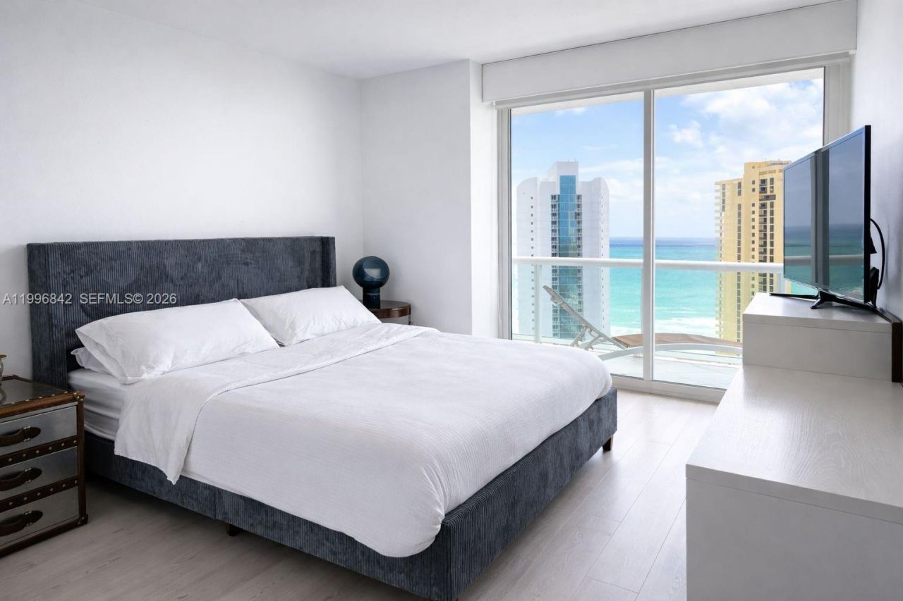 16400 Collins Ave , Unit 2543, Sunny Isles Beach, FL 33160 Photo