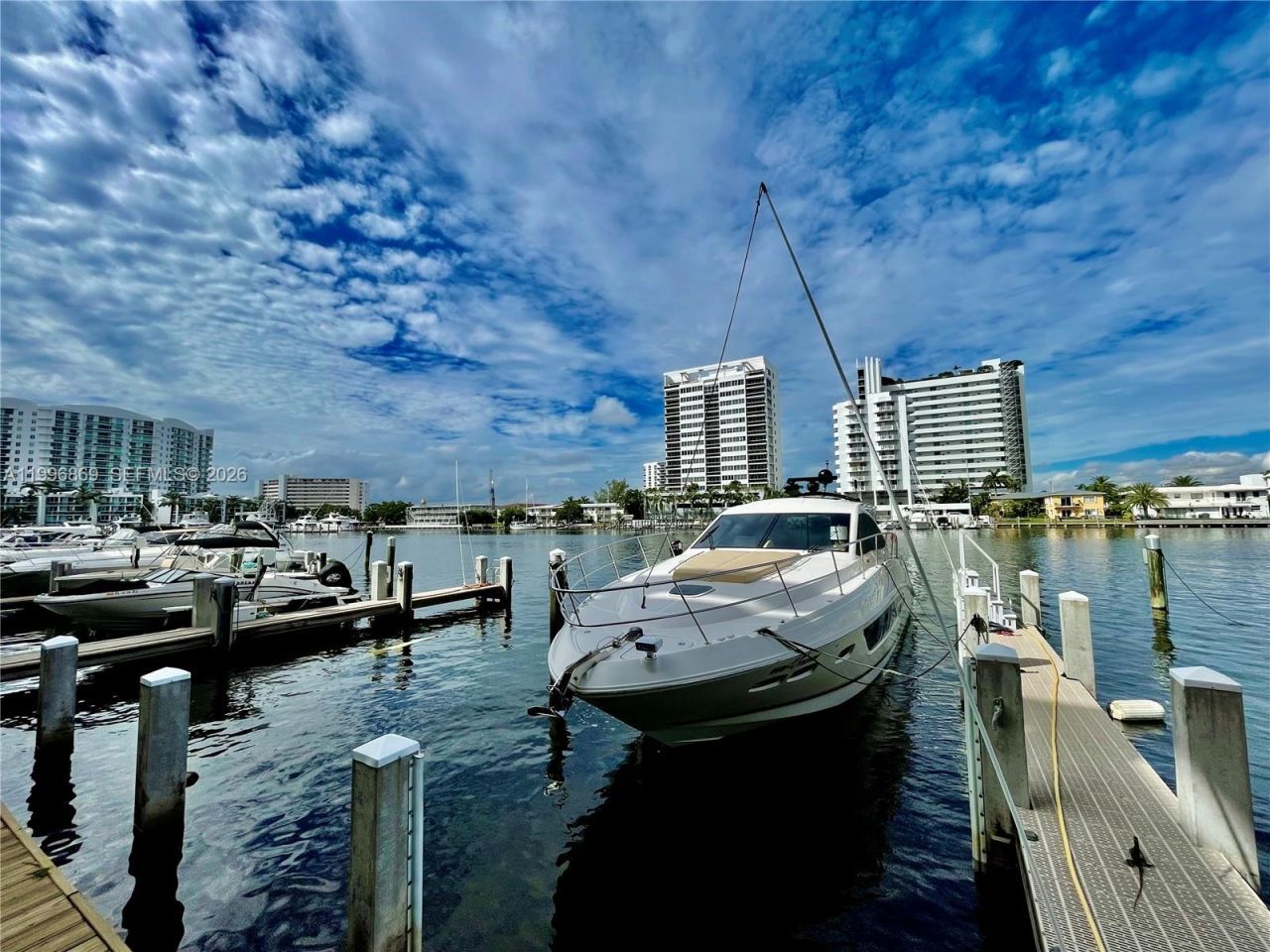 7928 East Dr, Unit 805, North Bay Village, FL 33141 Photo