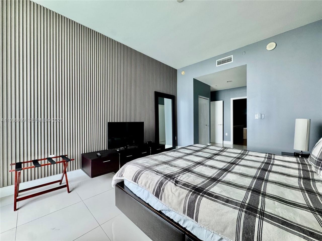 7928 East Dr, Unit 805, North Bay Village, FL 33141 Photo