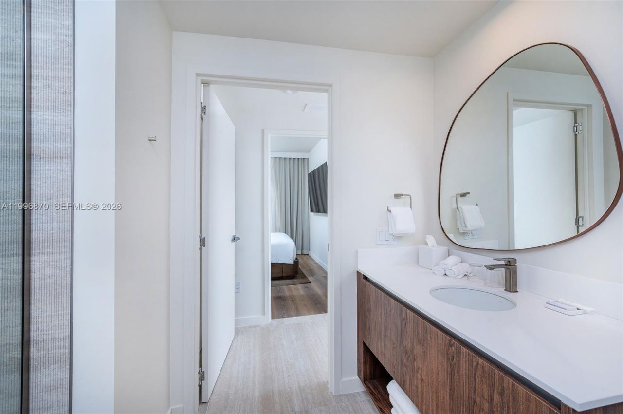 1611 SW 2nd Ave, Unit 216, Miami, FL 33129 Photo