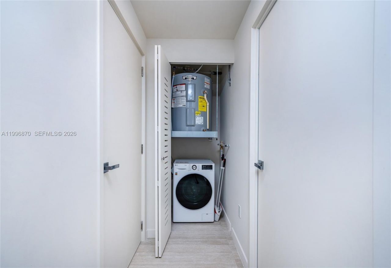 1611 SW 2nd Ave, Unit 216, Miami, FL 33129 Photo