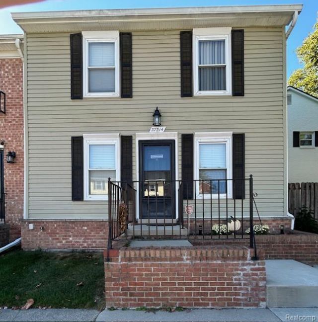 37314 Charter Oaks Boulevard, Clinton Township, MI 48036 Main Photo