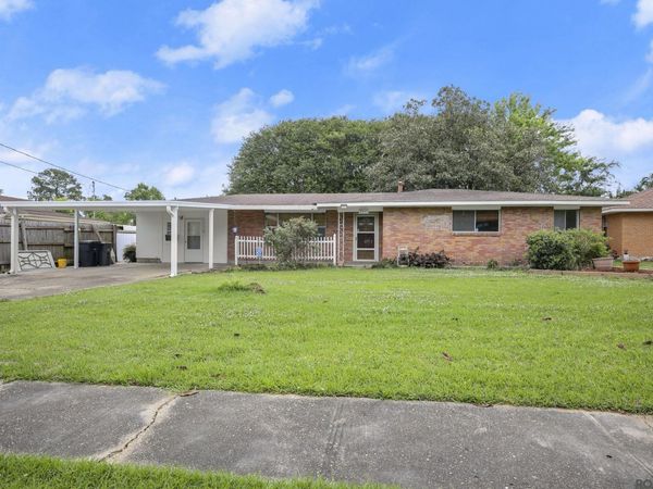 4547 E Essen Heights Ct, Baton Rouge, LA 70809