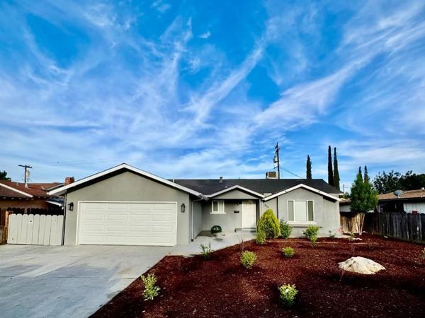 506 N Santa Monica Street, Los Banos, CA 93635