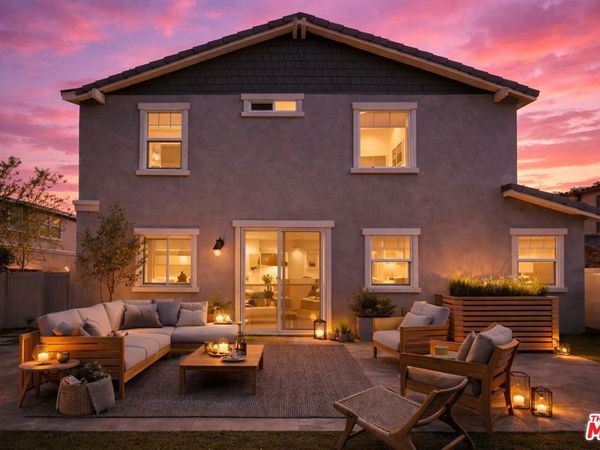 17105 Zion Drive, Canyon Country, CA 91387