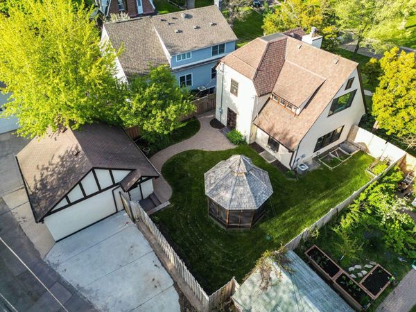 2790 Dean Parkway, Minneapolis, MN 55416