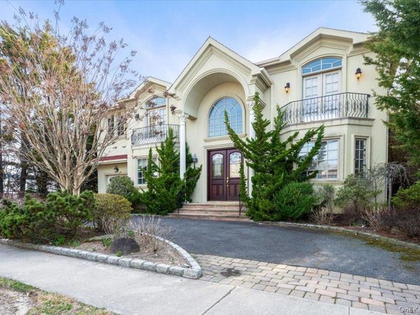 70 Lewis Avenue , Atlantic Beach, NY 11509