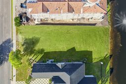 965 Shipmaster Dr.  photo 4