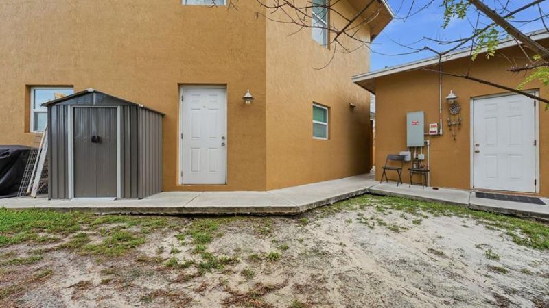 2301 SW Barber Lane, Port Saint Lucie, FL 34984 Photo