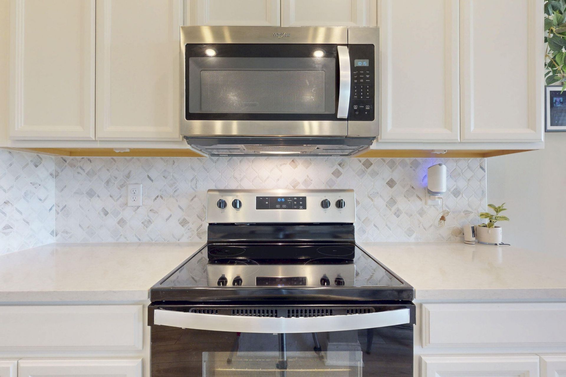 6624 NW Cloverdale Avenue, Port Saint Lucie, FL 34987 Photo