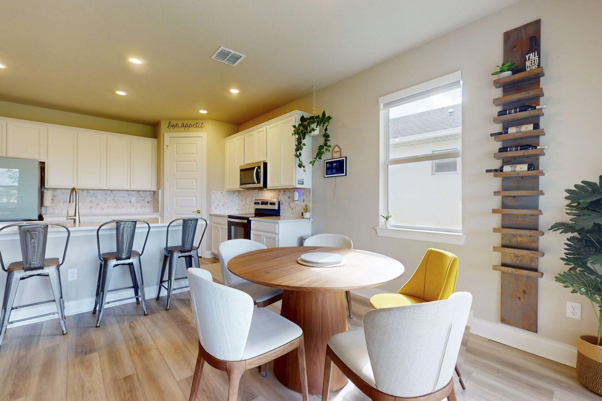 6624 NW Cloverdale Avenue, Port Saint Lucie, FL 34987 Photo