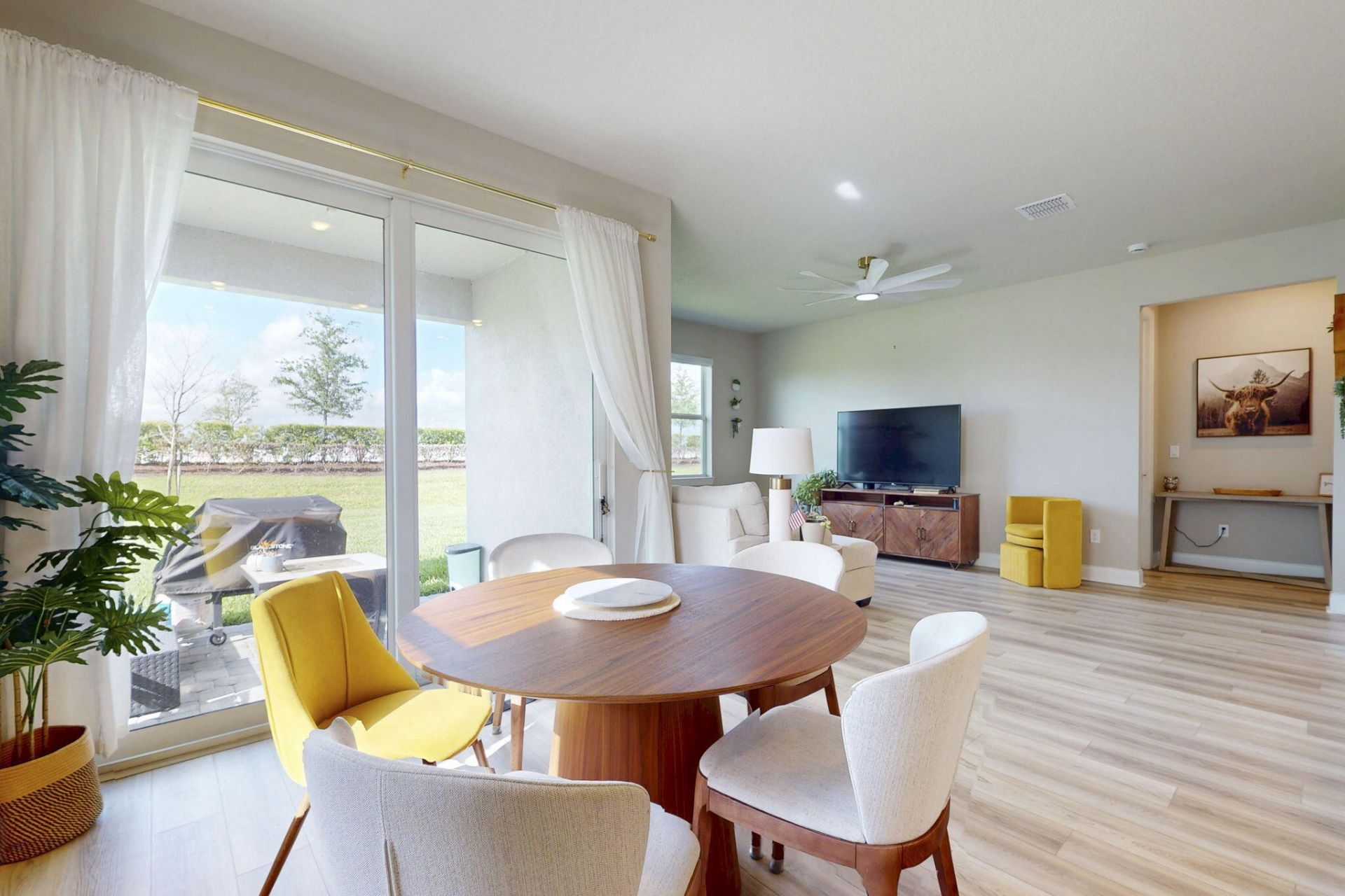 6624 NW Cloverdale Avenue, Port Saint Lucie, FL 34987 Photo