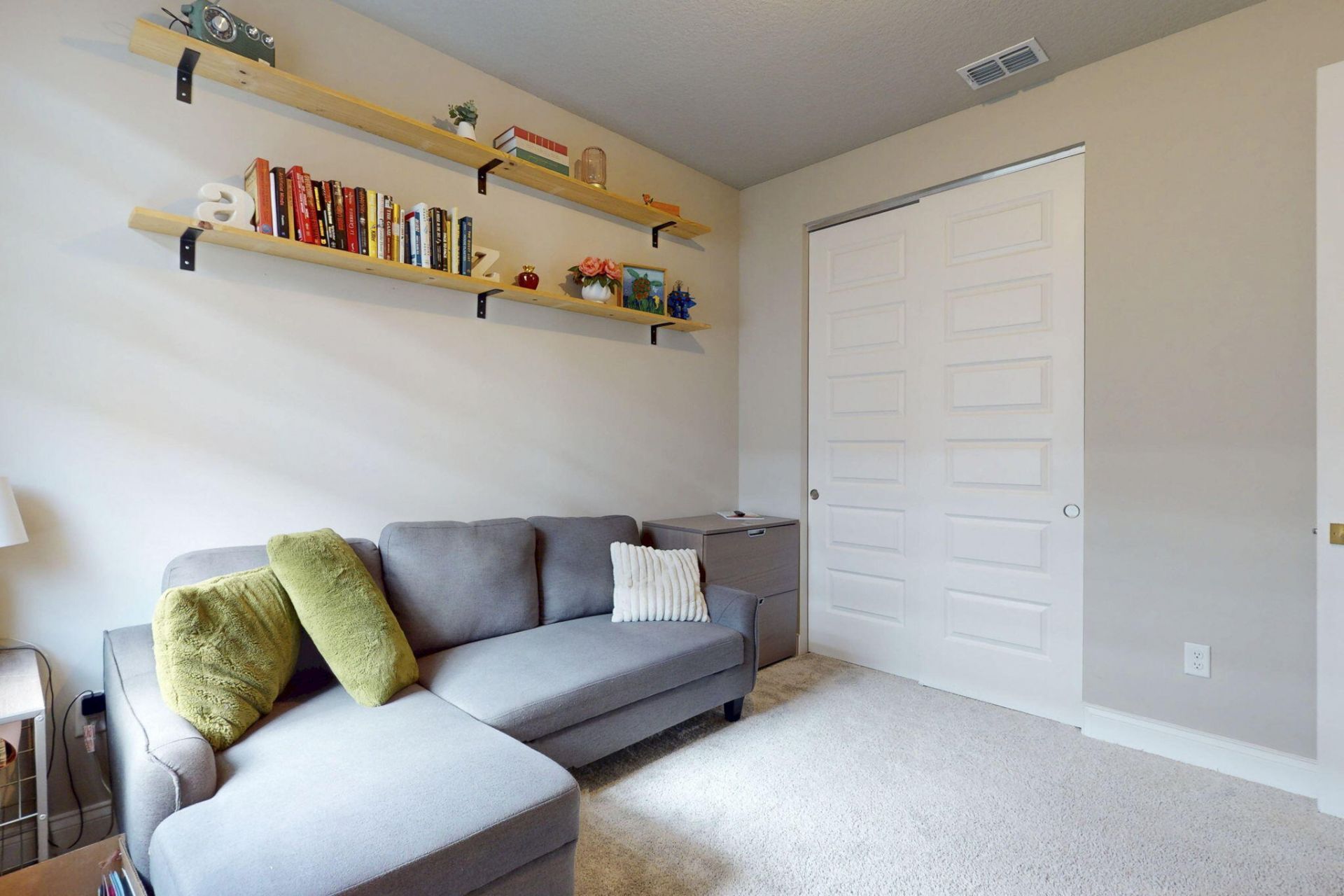 6624 NW Cloverdale Avenue, Port Saint Lucie, FL 34987 Photo