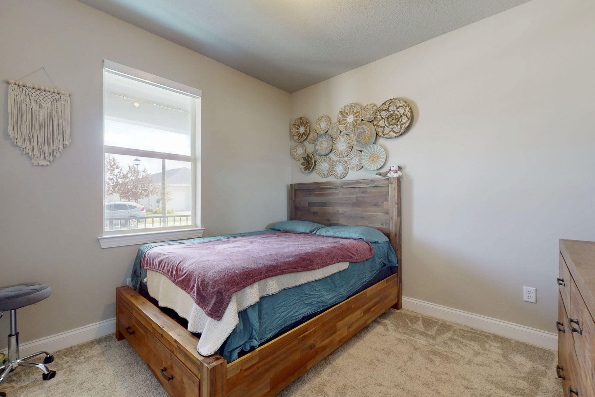 6624 NW Cloverdale Avenue, Port Saint Lucie, FL 34987 Photo