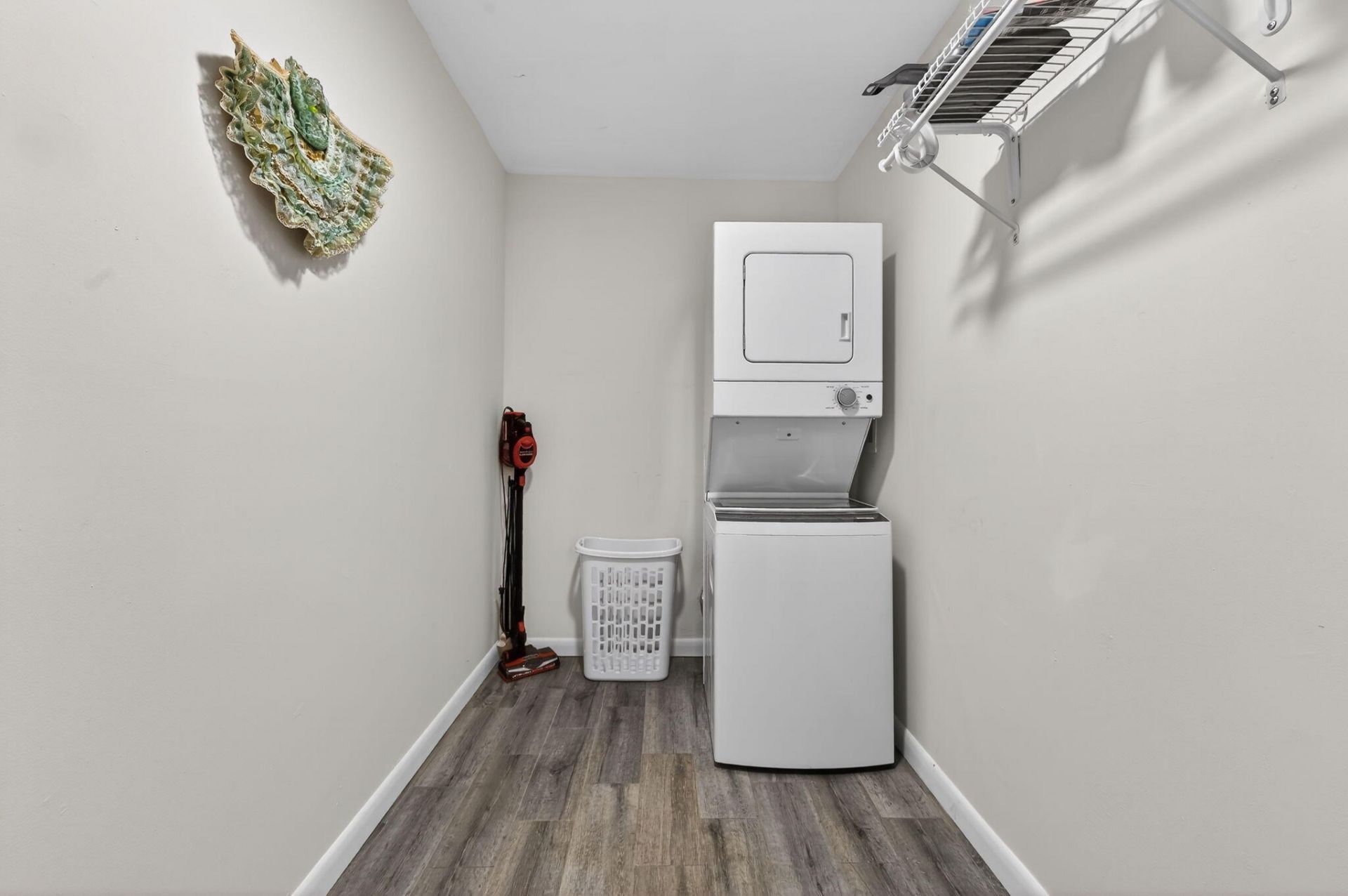 211 Lake Dora Drive, West Palm Beach, FL 33411 Photo