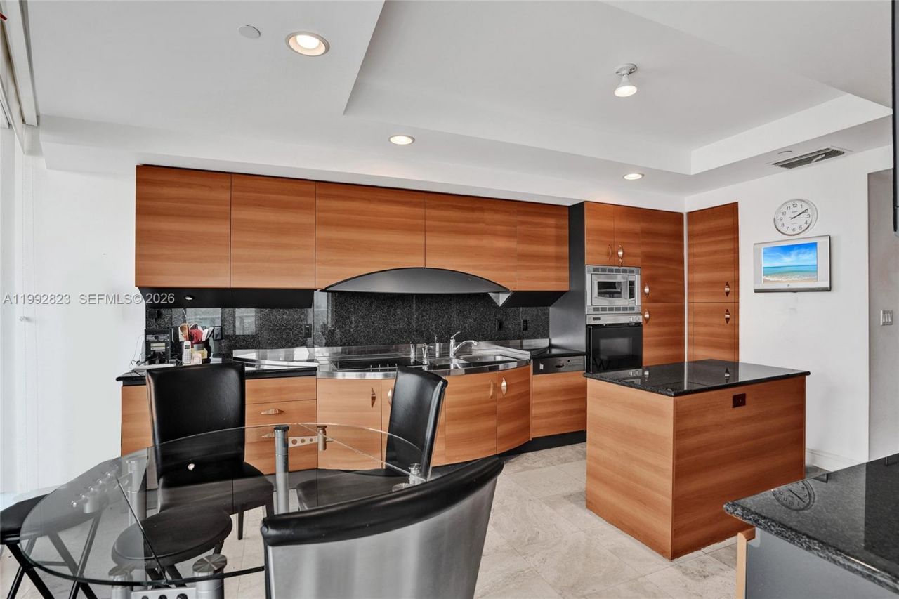 19955 NE 38th Ct, Unit 1002, Aventura, FL 33180 Photo