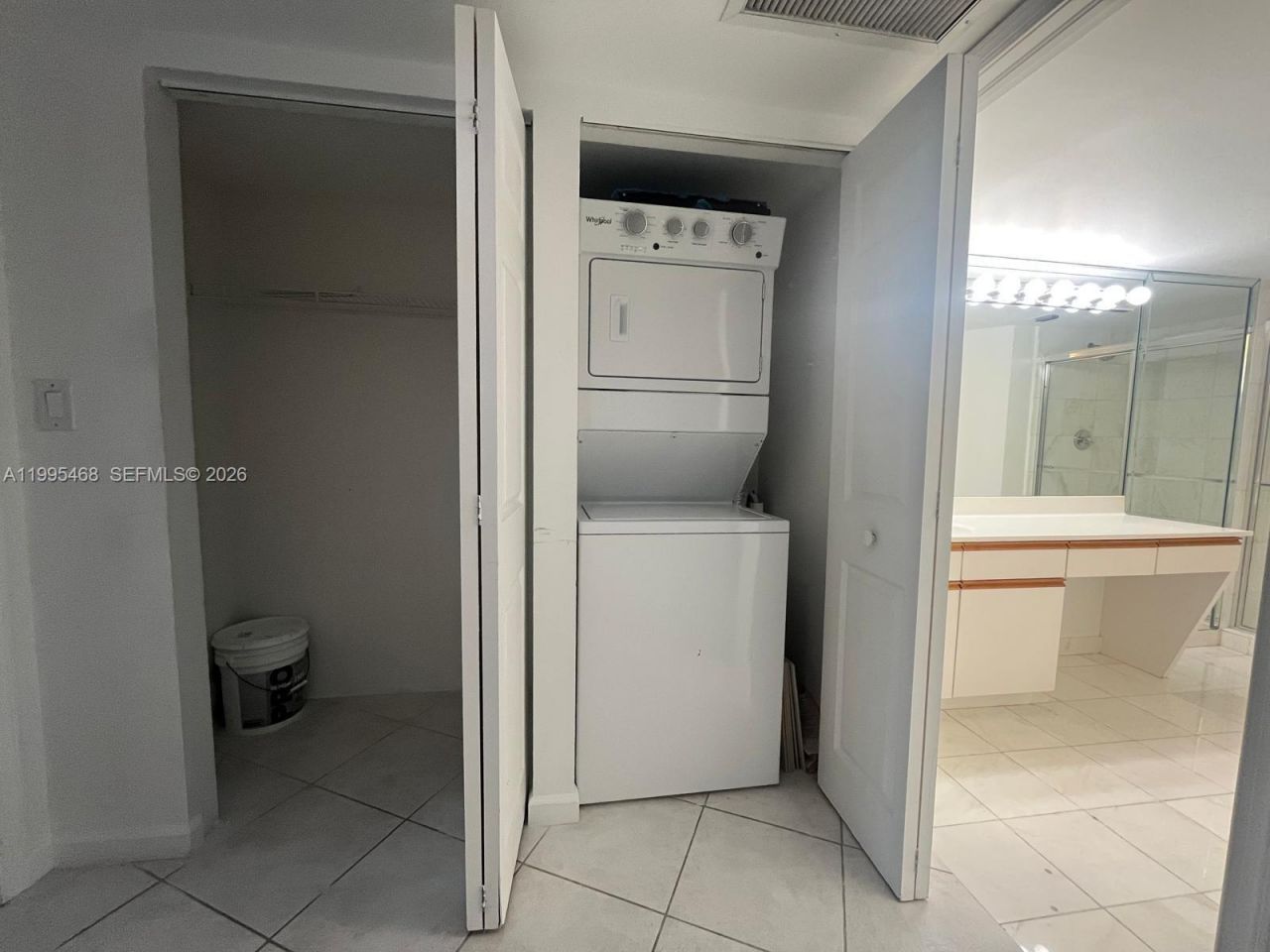 3530 Mystic Pointe Dr , Unit 1711, Aventura, FL 33180 Photo