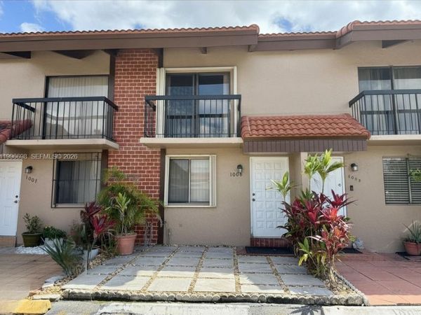1911 SW 107th Ave, Unit 1006, Miami, FL 33165