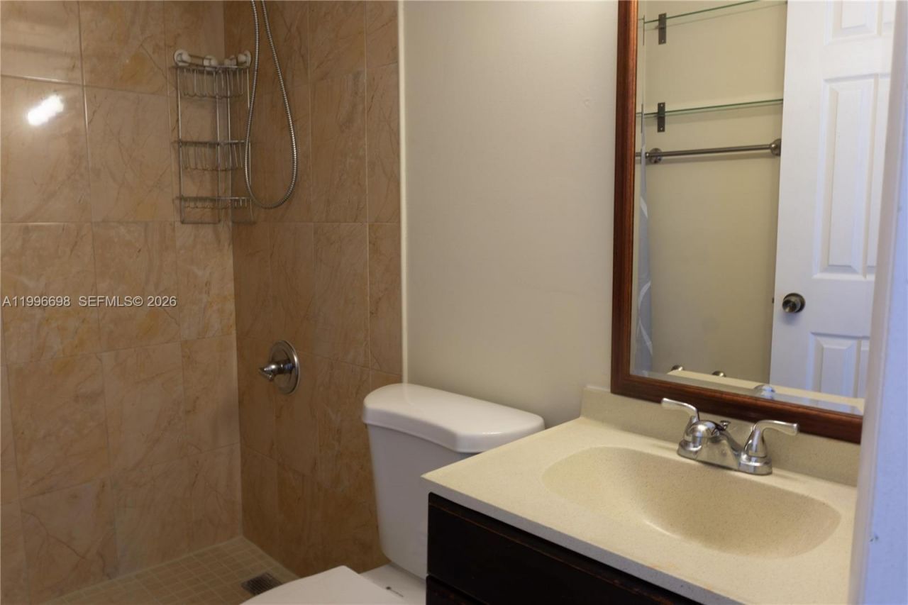 1911 SW 107th Ave, Unit 1006, Miami, FL 33165 Photo