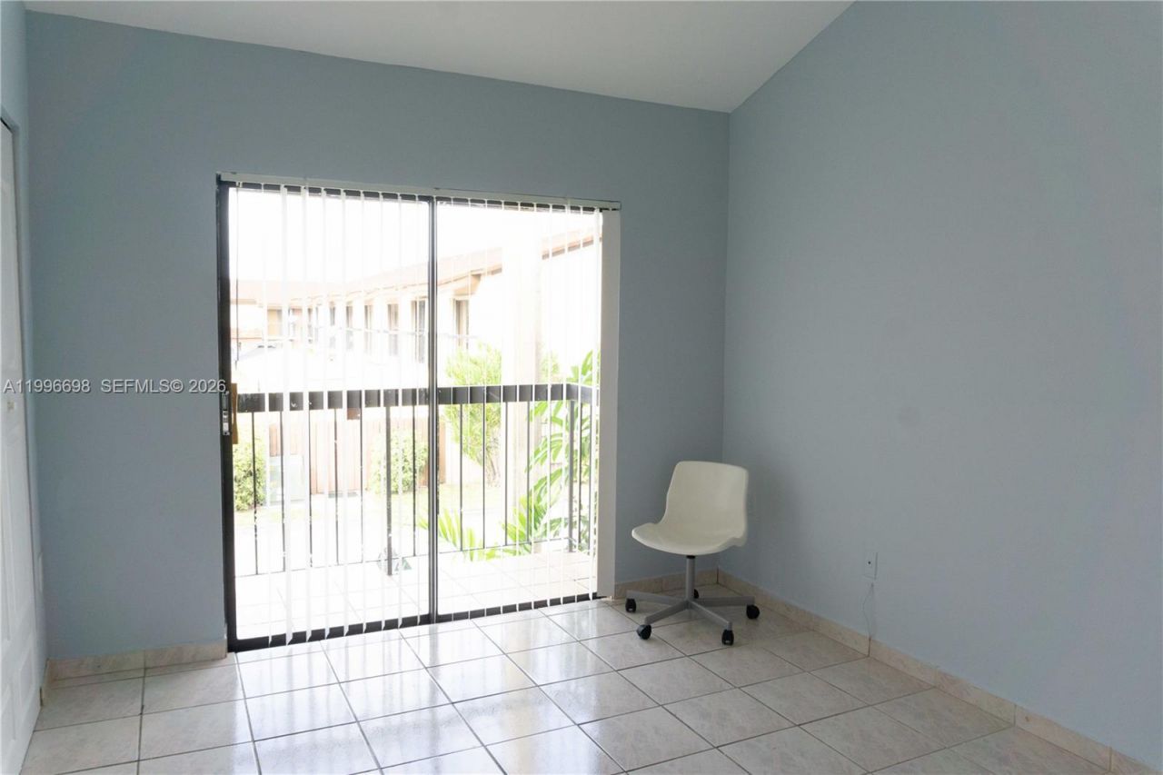 1911 SW 107th Ave, Unit 1006, Miami, FL 33165 Photo
