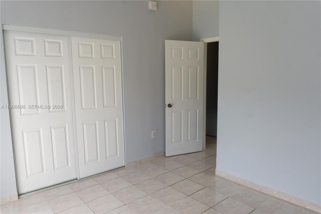 1911 SW 107th Ave, Unit 1006, Miami, FL 33165 Photo