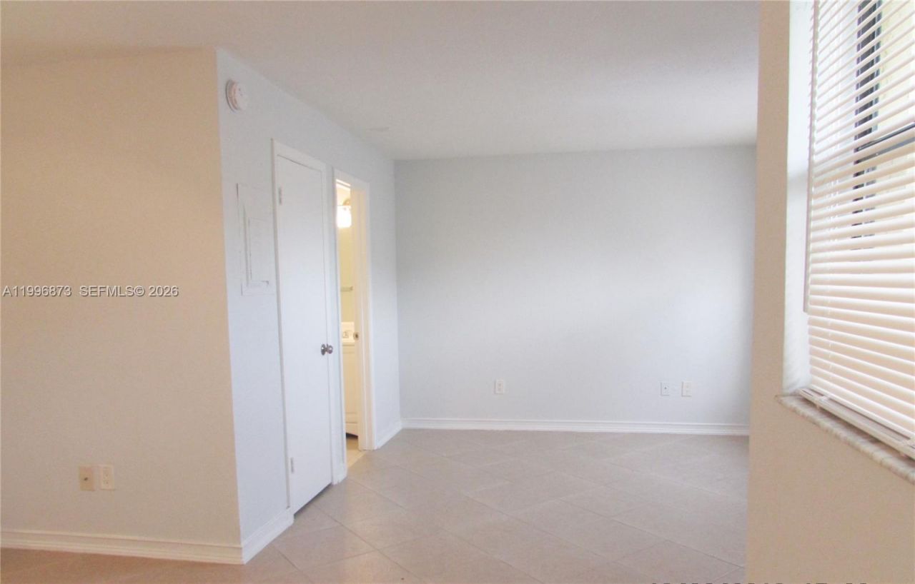 4581 W Mcnab Rd, Unit 17, Pompano Beach, FL 33069 Photo