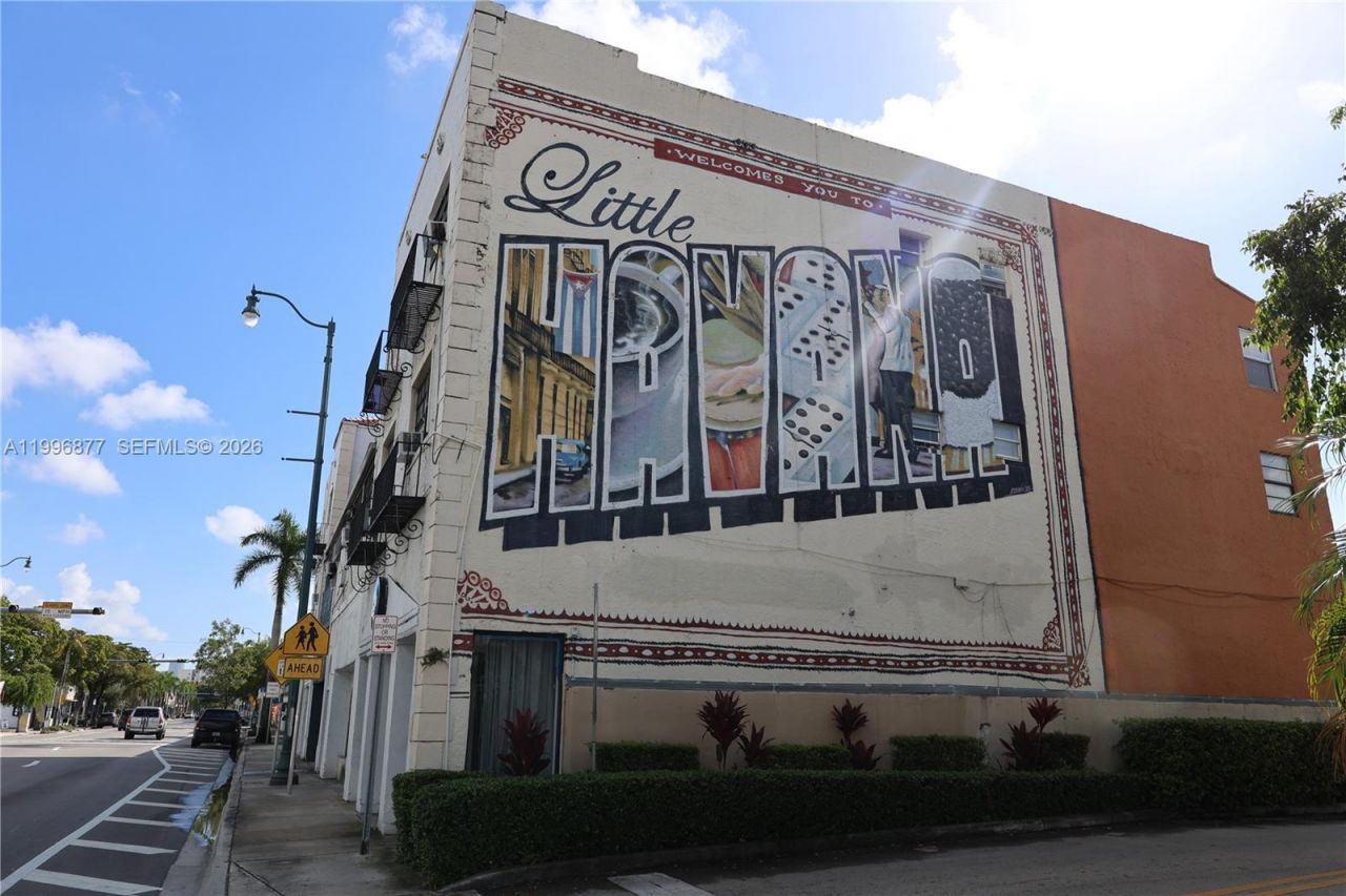 2606 SW 8th St, Miami, FL 33135 Photo