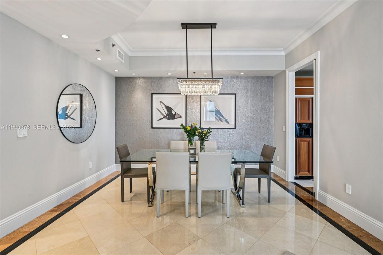 626 Coral Way, Unit 1501, Coral Gables, FL 33134 Photo