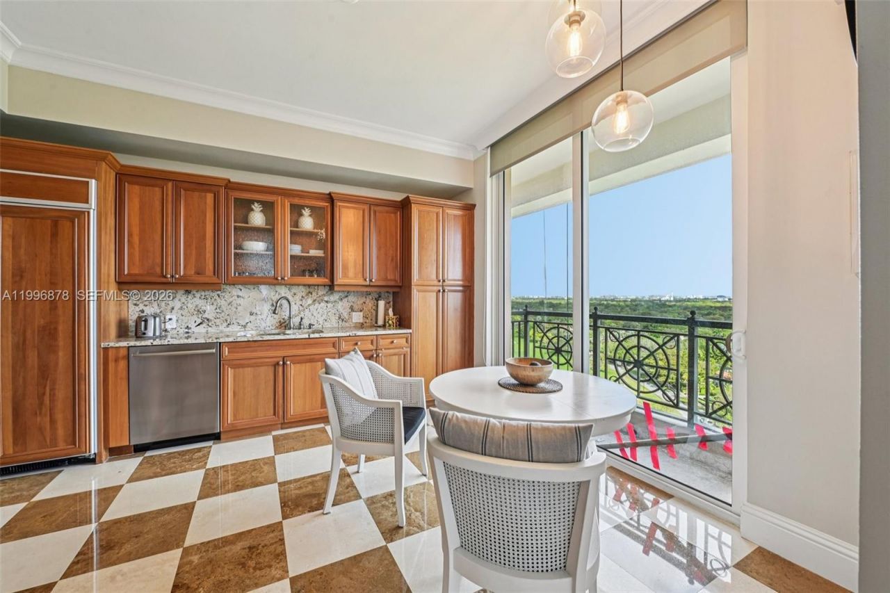 626 Coral Way, Unit 1501, Coral Gables, FL 33134 Photo